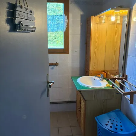 Holiday home Le Des Robins *